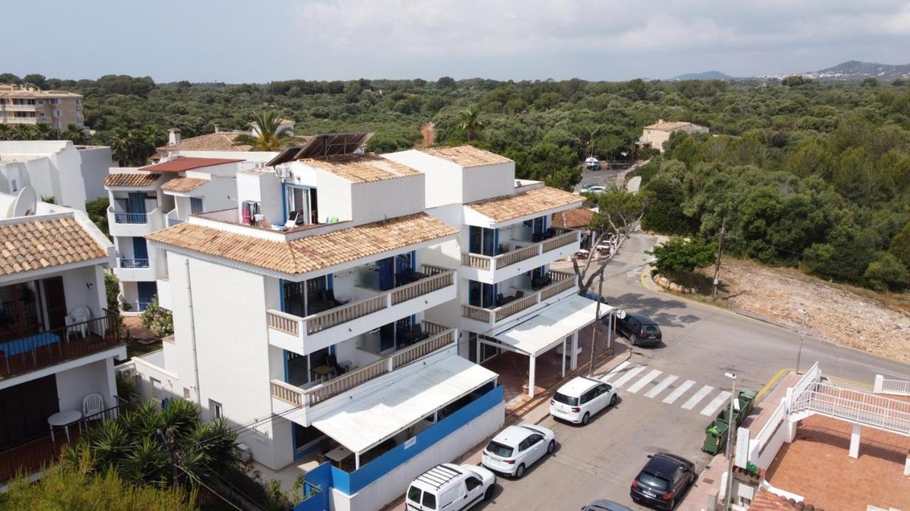 Apartamentos Can Marsalet Puerto Colom Exterior foto