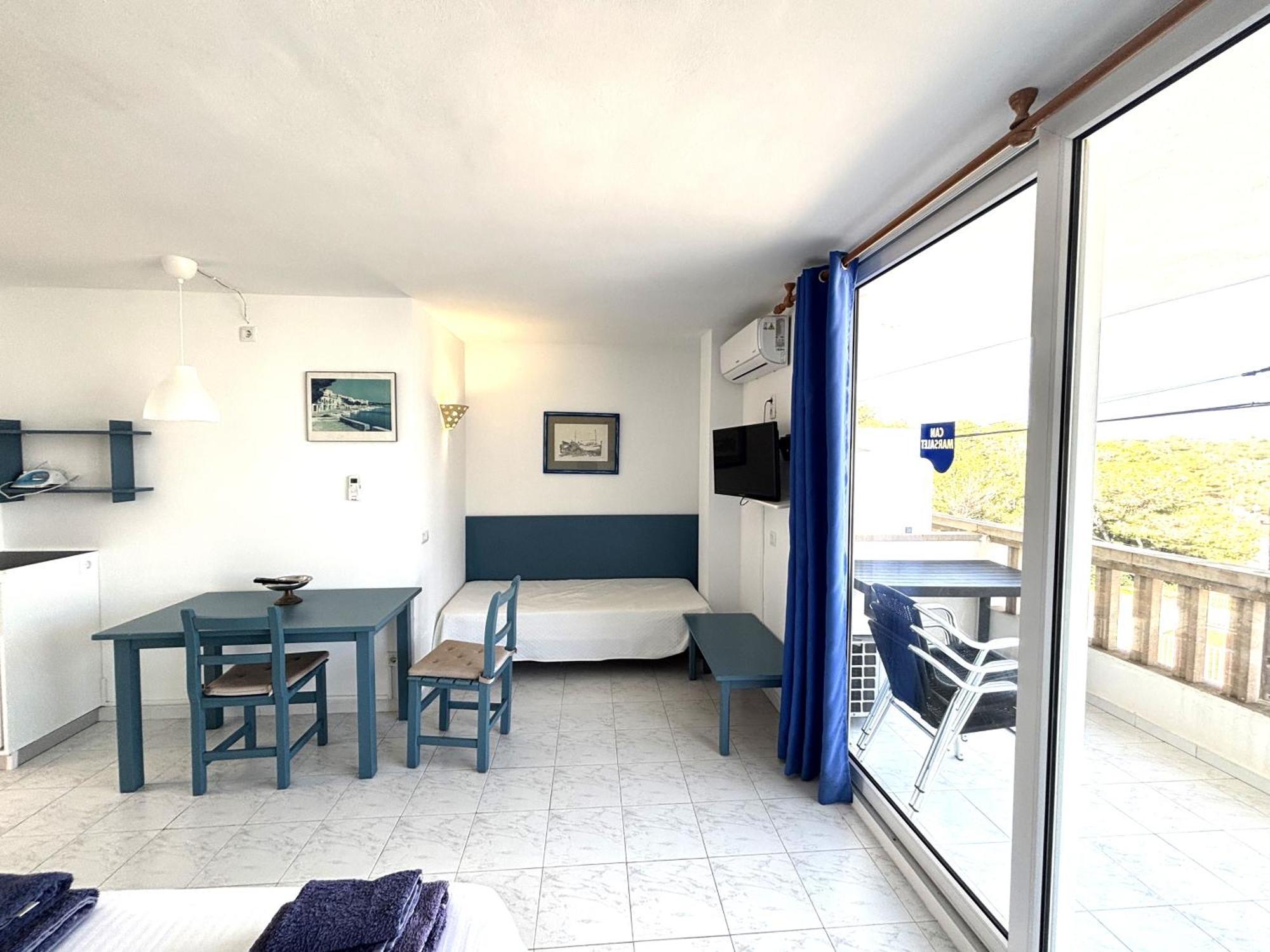 Apartamentos Can Marsalet Puerto Colom Exterior foto